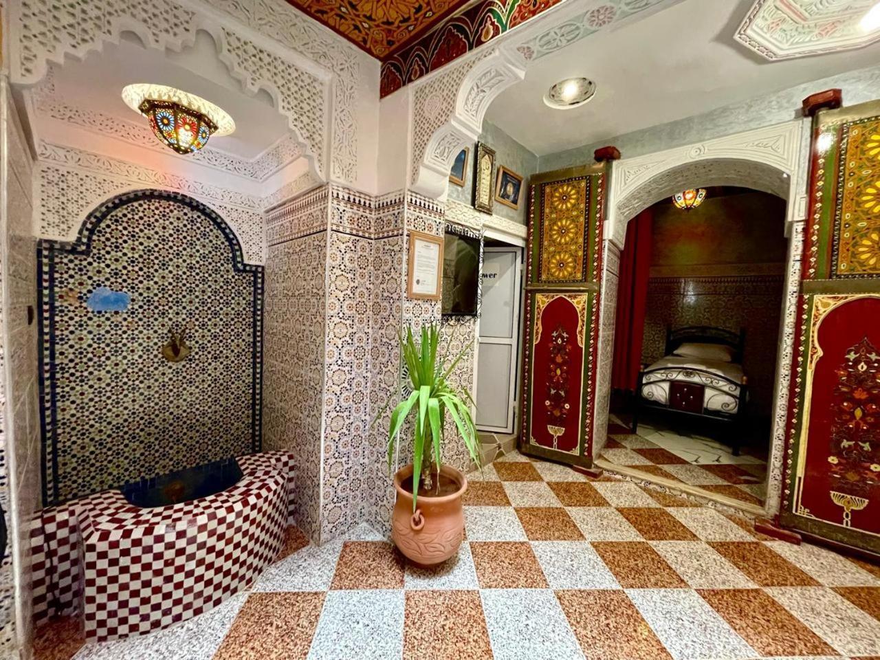 Downtown Hostel Fez Buitenkant foto